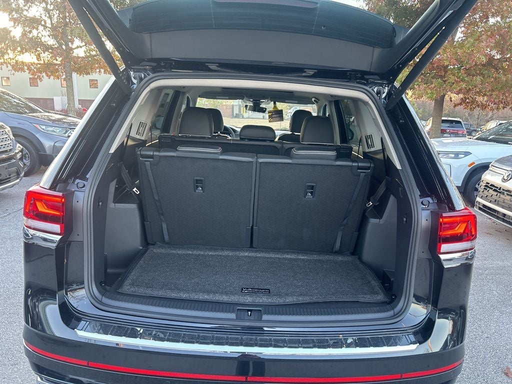 2026 Volkswagen Atlas 2.0T SEL Premium R-Line