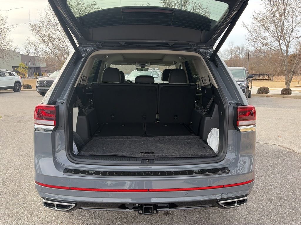 2026 Volkswagen Atlas 2.0T SEL Premium R-Line