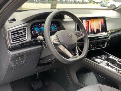 2026 Volkswagen Atlas Cross Sport SE w/Technology