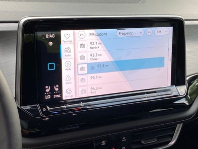 2026 Volkswagen Atlas Cross Sport SE w/Technology