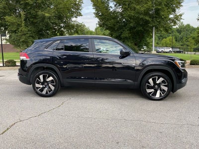 2026 Volkswagen Atlas Cross Sport SE w/Technology