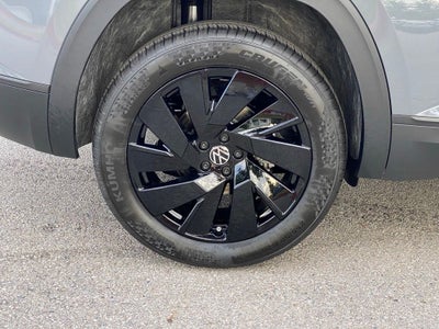 2026 Volkswagen Atlas Cross Sport SE w/Technology