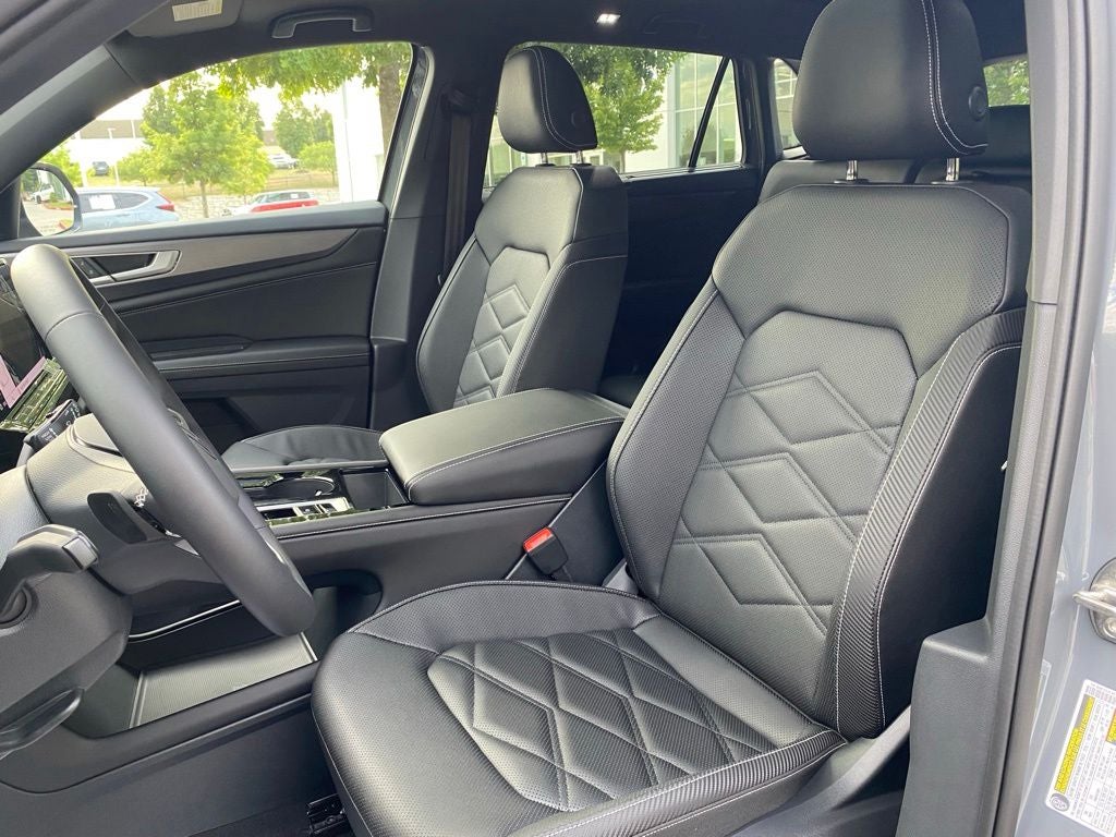 2026 Volkswagen Atlas Cross Sport SE w/Technology