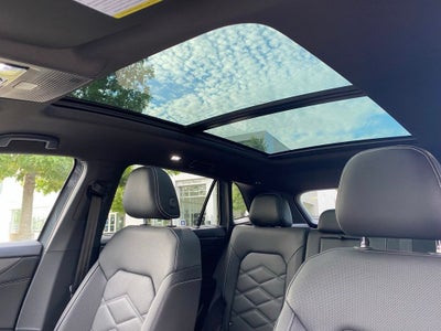 2026 Volkswagen Atlas Cross Sport SE w/Technology