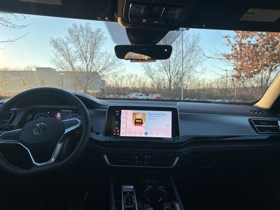 2026 Volkswagen Atlas Cross Sport 2.0T SE w/Technology