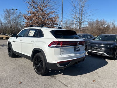 2026 Volkswagen Atlas Cross Sport 2.0T SE w/Technology