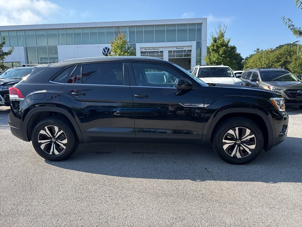 2026 Volkswagen Atlas Cross Sport 2.0T SE