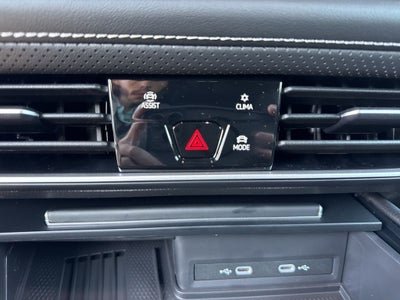 2026 Volkswagen Atlas Cross Sport 2.0T SE