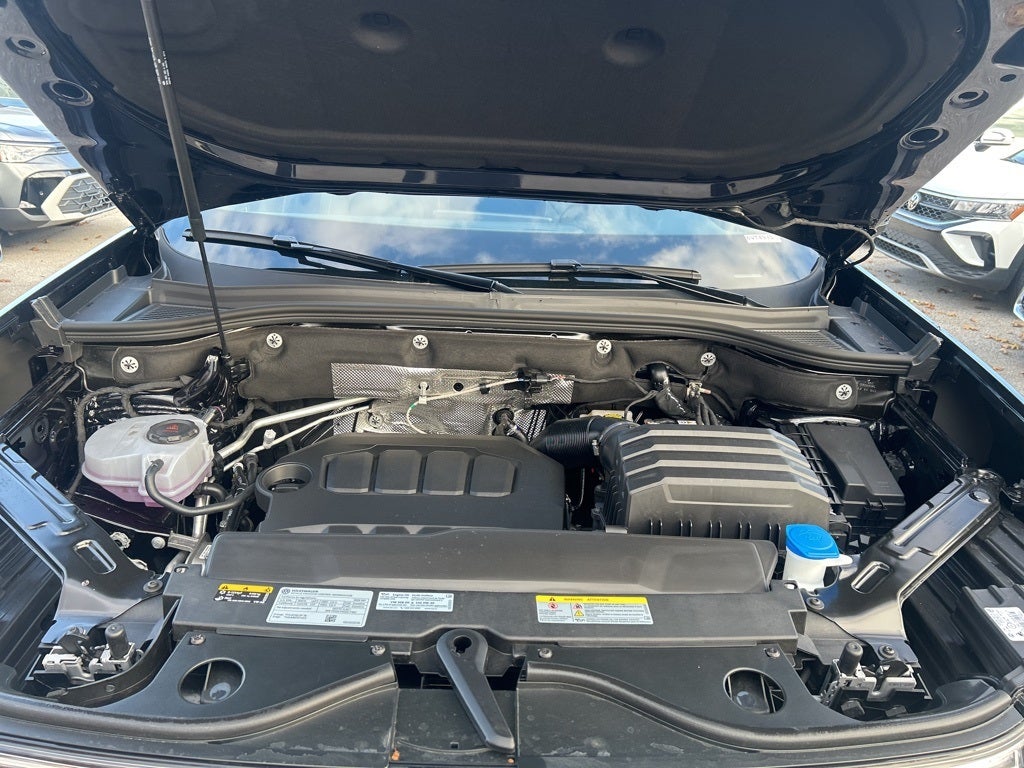 2026 Volkswagen Atlas Cross Sport 2.0T SE