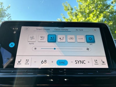 2026 Volkswagen Atlas Cross Sport 2.0T SE