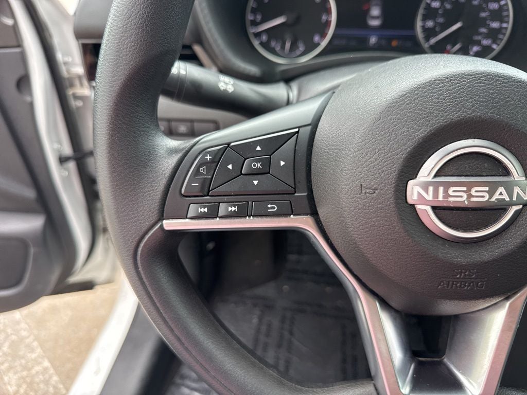 2024 Nissan Sentra SV APPLE CAR PLAY!! CLEAN 1 OWNER CARFAX