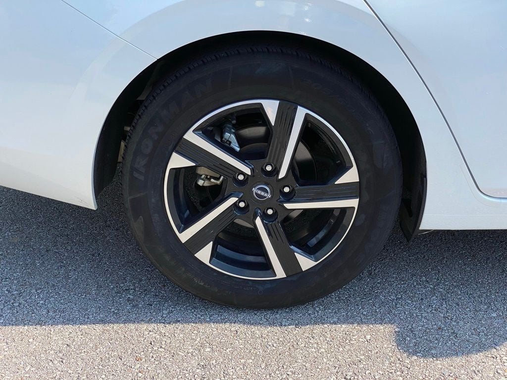 2024 Nissan Sentra SV APPLE CAR PLAY!! CLEAN 1 OWNER CARFAX