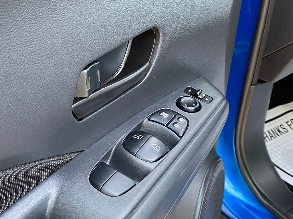 2025 Nissan Kicks Play S