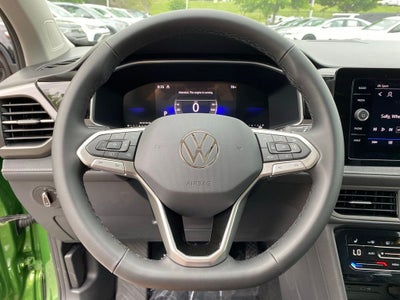 2026 Volkswagen Taos 1.5T SE Black