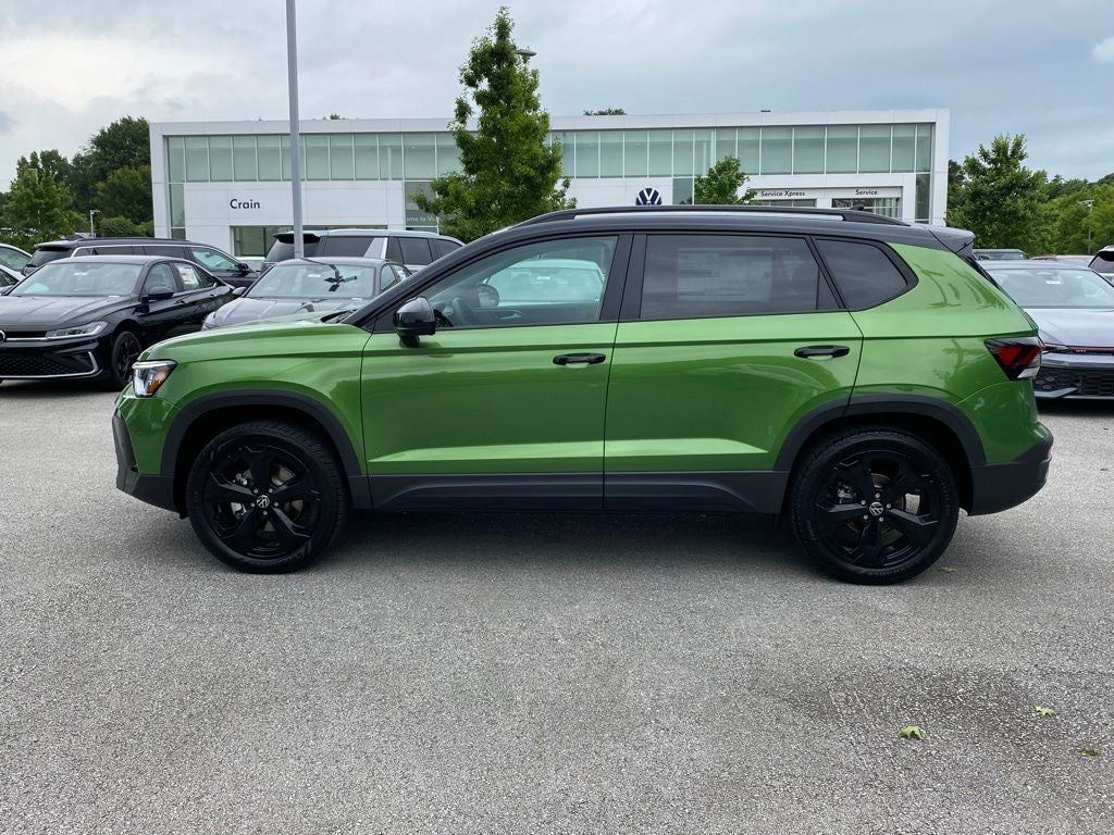 2026 Volkswagen Taos 1.5T SE Black