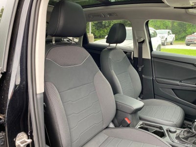 2026 Volkswagen Taos 1.5T SE Black