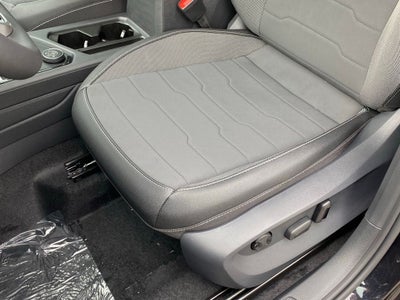 2026 Volkswagen Taos 1.5T SE Black