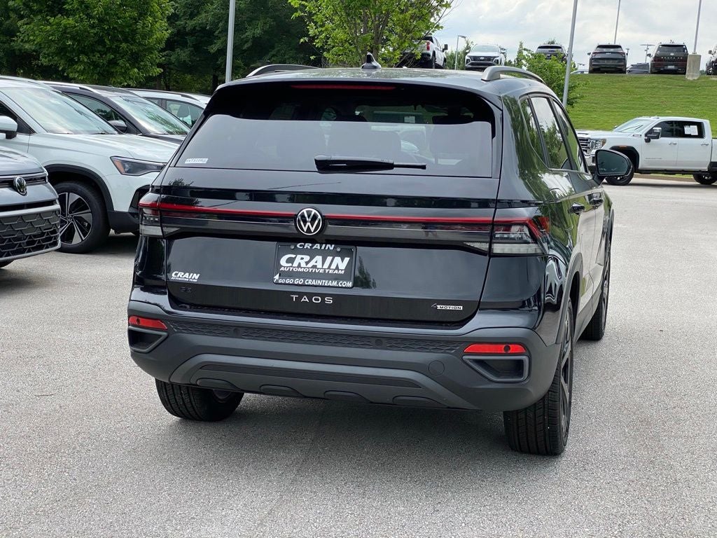 2026 Volkswagen Taos 1.5T SE Black