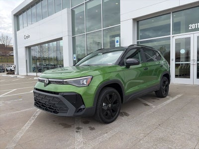 2026 Volkswagen Taos 1.5T SE Black