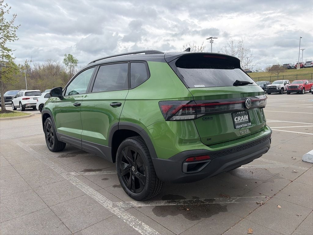 2026 Volkswagen Taos 1.5T SE Black