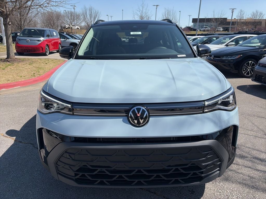 2026 Volkswagen Taos 1.5T SE Black