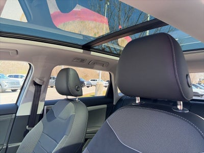 2026 Volkswagen Taos 1.5T SE Black