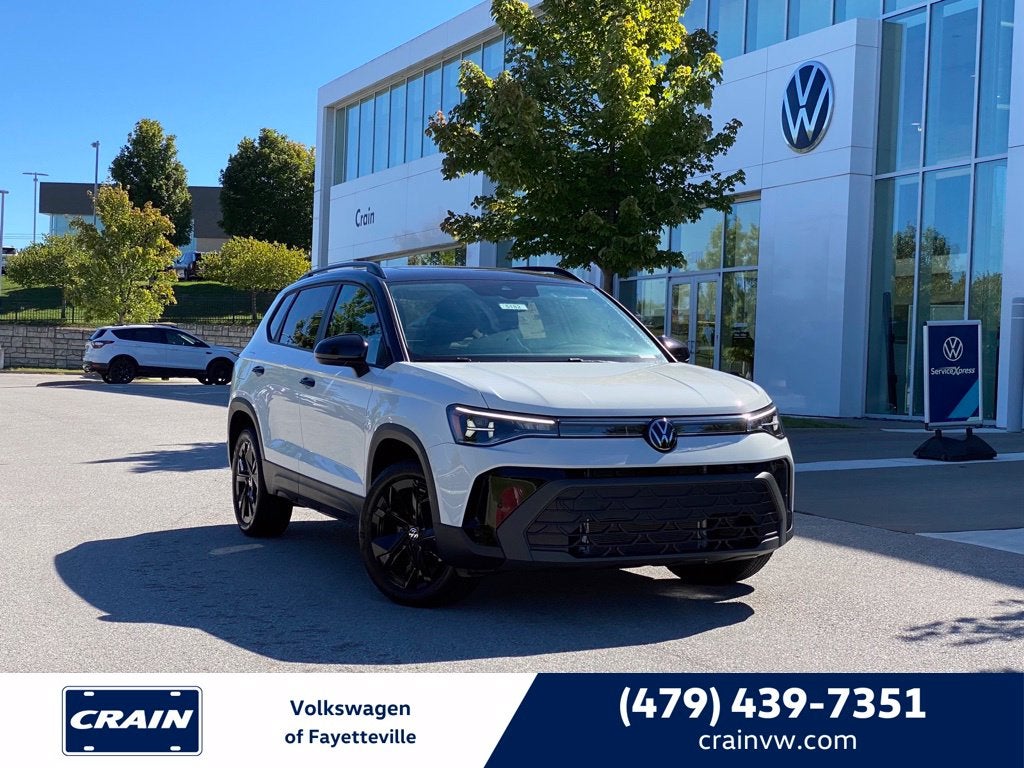2027 Volkswagen Taos 1.5T SE Black