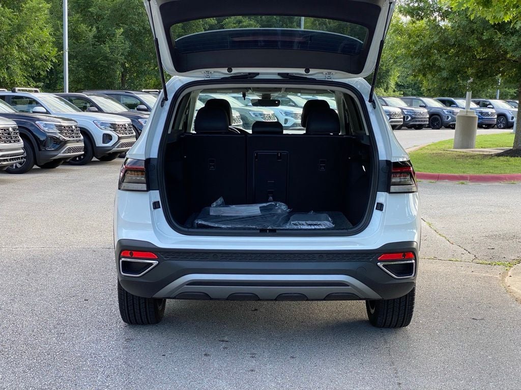 2026 Volkswagen Taos 1.5T SEL