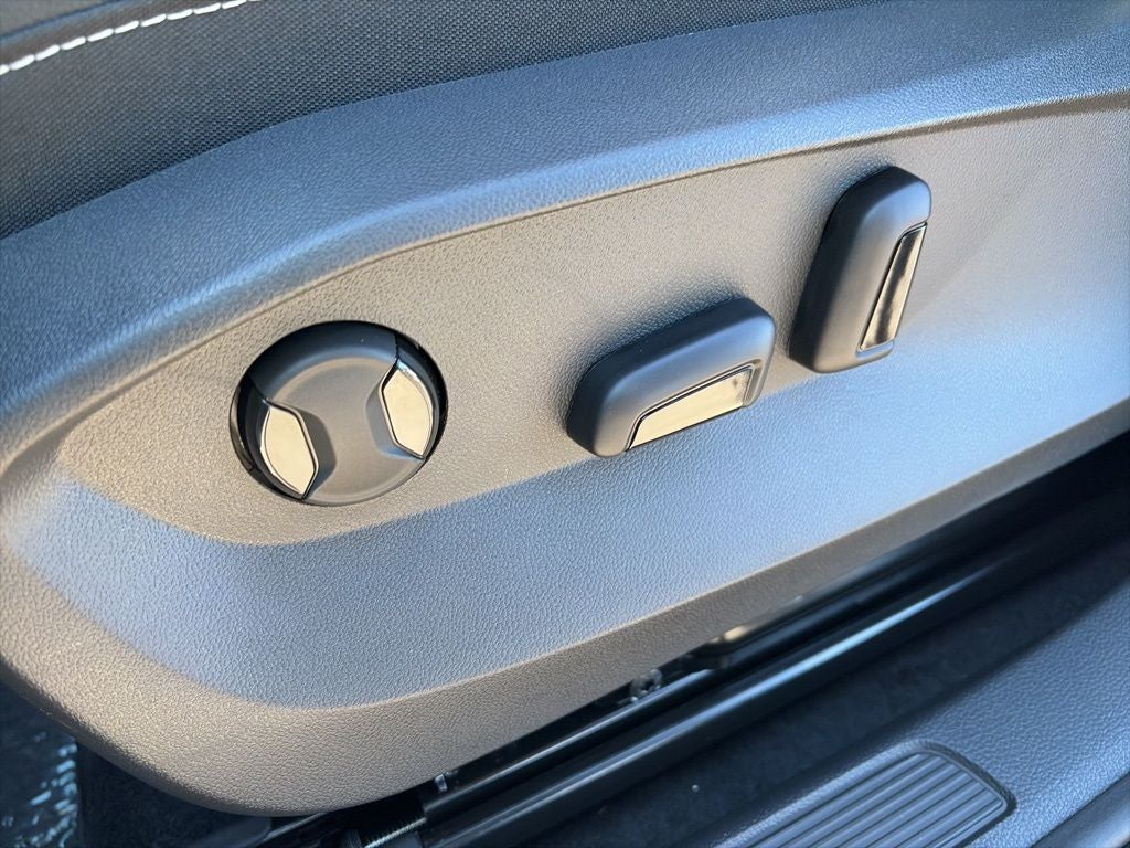 2026 Volkswagen Taos 1.5T SEL