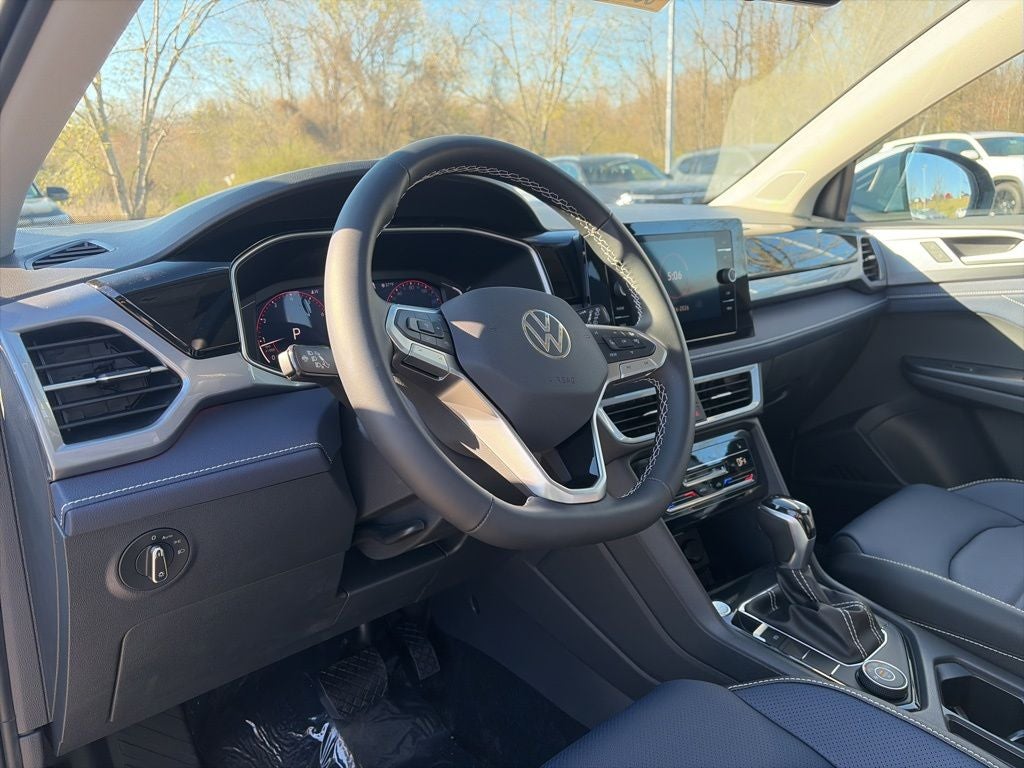 2026 Volkswagen Taos 1.5T SEL