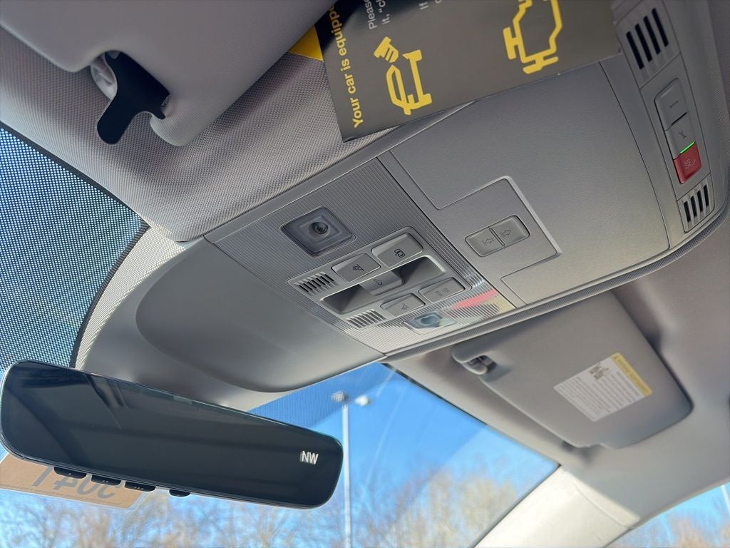 2026 Volkswagen Taos 1.5T SEL