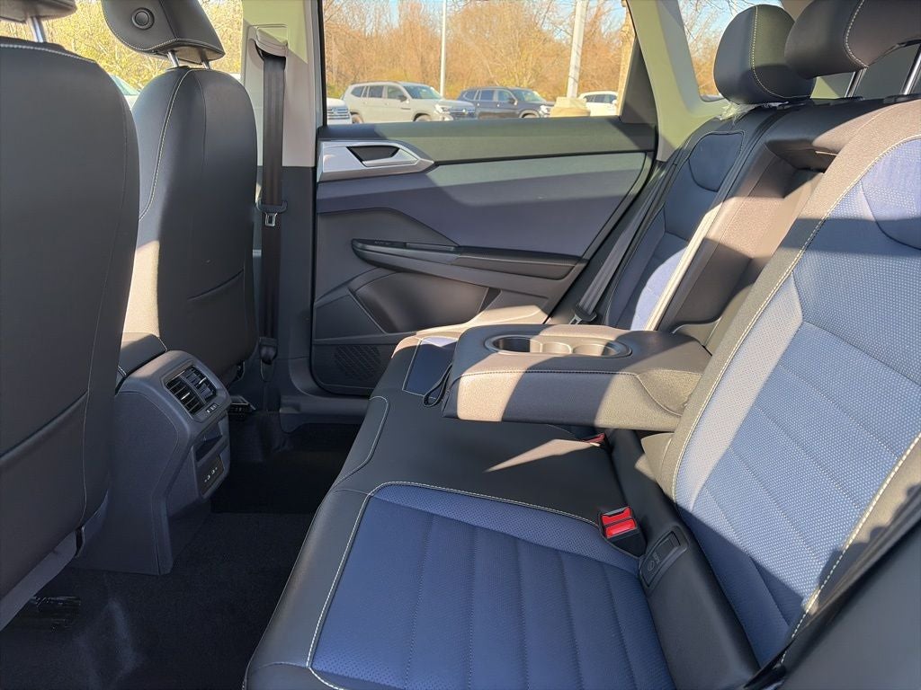 2026 Volkswagen Taos 1.5T SEL