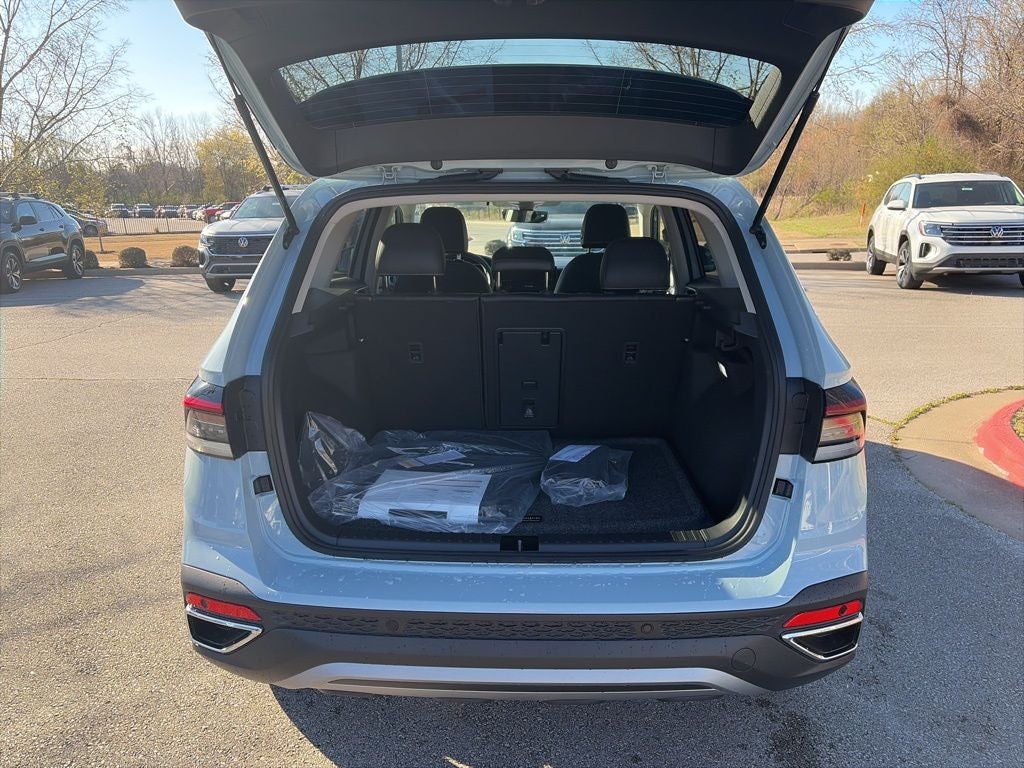 2026 Volkswagen Taos 1.5T SEL