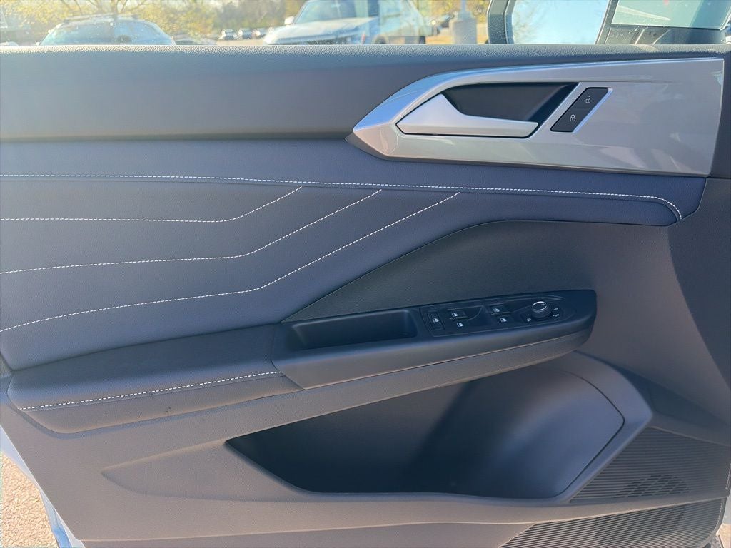 2026 Volkswagen Taos 1.5T SEL