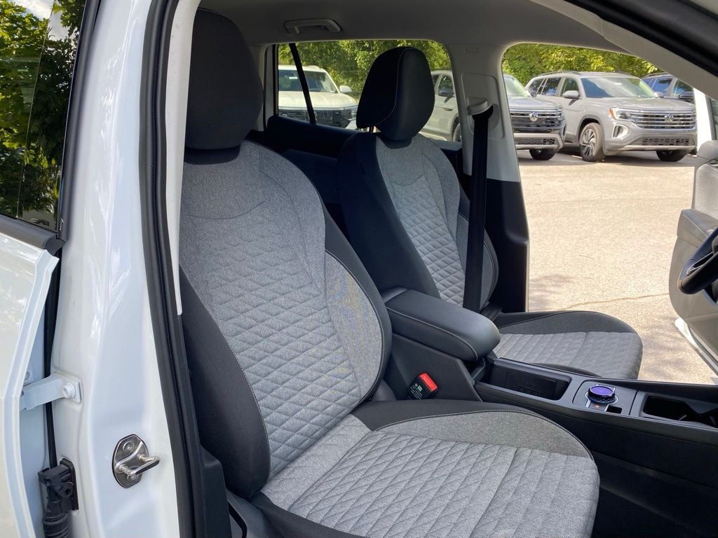 2025 Volkswagen Tiguan 2.0T S