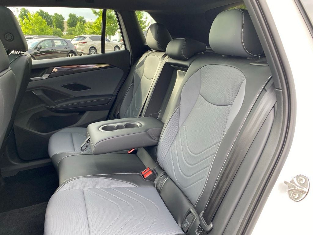 2025 Volkswagen Tiguan 2.0T SE R-Line Black