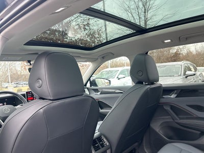 2026 Volkswagen Tiguan 2.0T SE