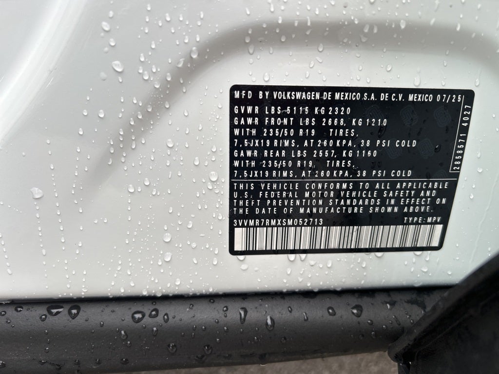 2025 Volkswagen Tiguan 2.0T SE