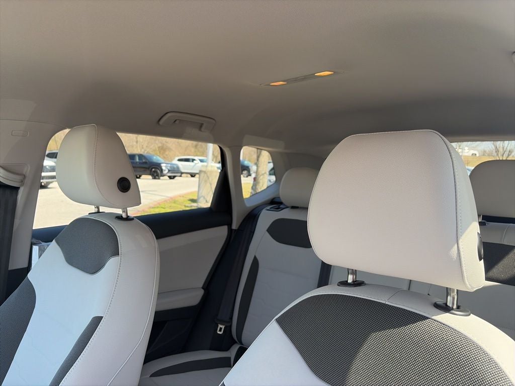 2026 Volkswagen Taos 1.5T SE