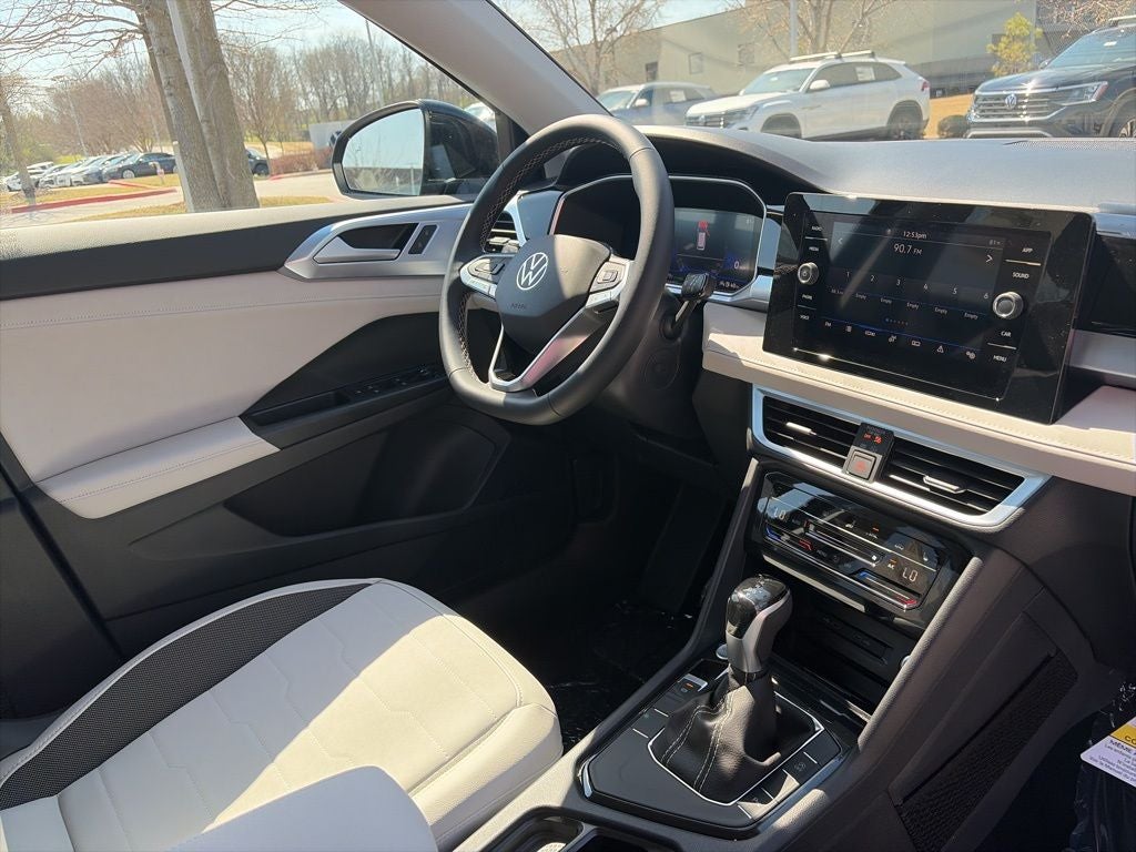 2026 Volkswagen Taos 1.5T SE