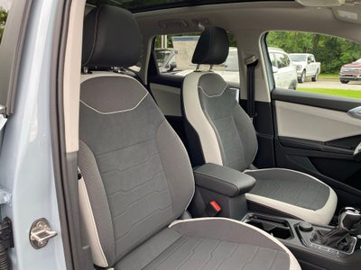 2026 Volkswagen Taos 1.5T SE