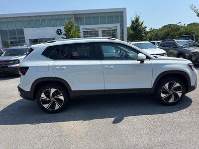 2025 Volkswagen Taos 1.5T SE