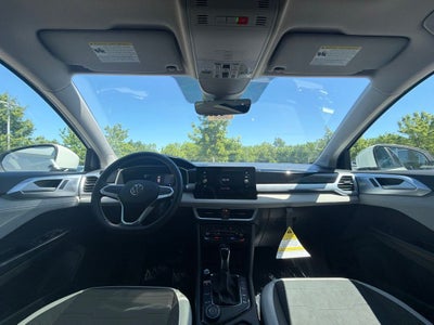 2026 Volkswagen Taos 1.5T SE