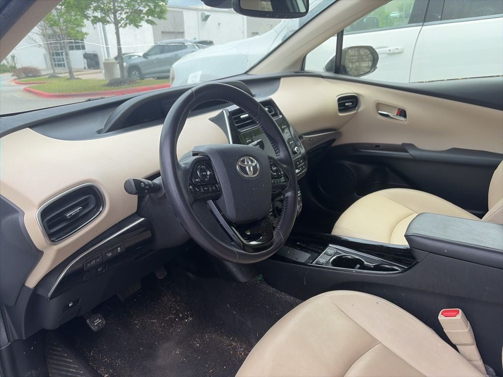 2022 Toyota Prius XLE