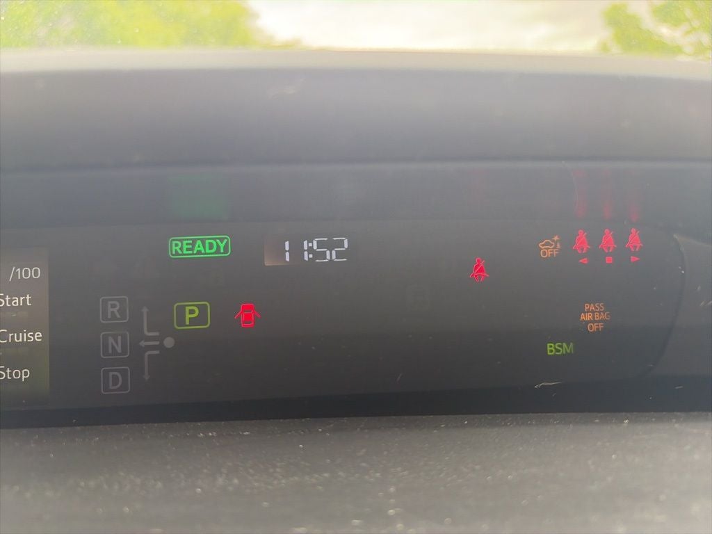 2022 Toyota Prius XLE