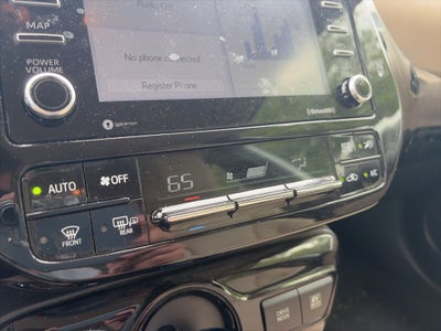 2022 Toyota Prius XLE