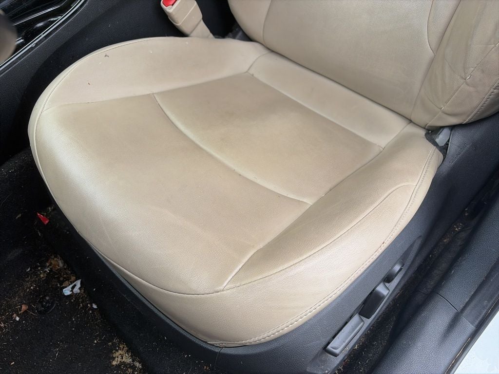 2022 Toyota Prius XLE