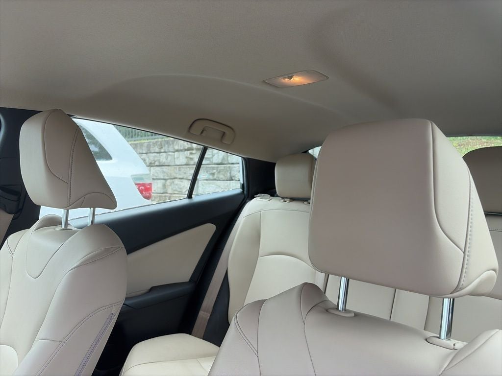 2022 Toyota Prius XLE
