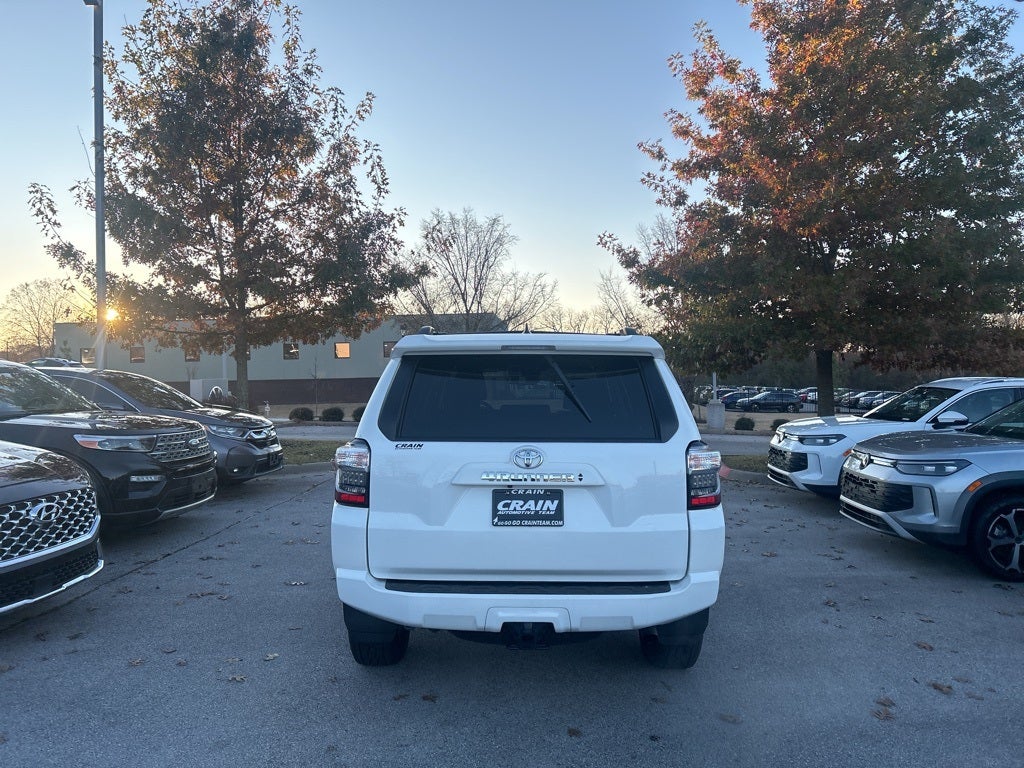 2024 Toyota 4Runner SR5