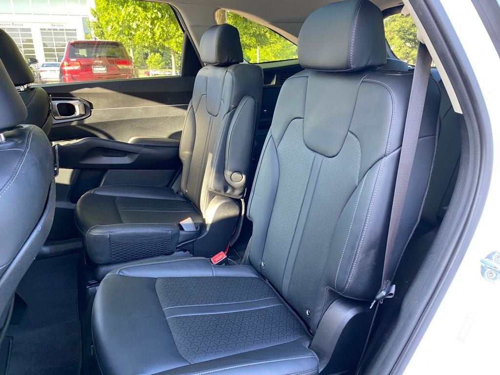 2022 Kia Sorento Hybrid EX